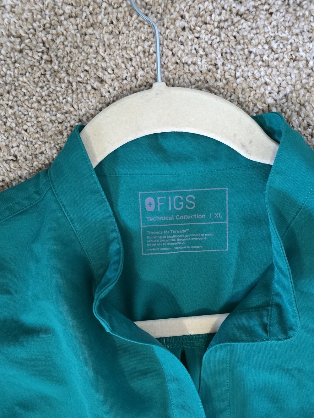 FIGS Oversized Rafaela Scrub Top - Picture 6 of 7